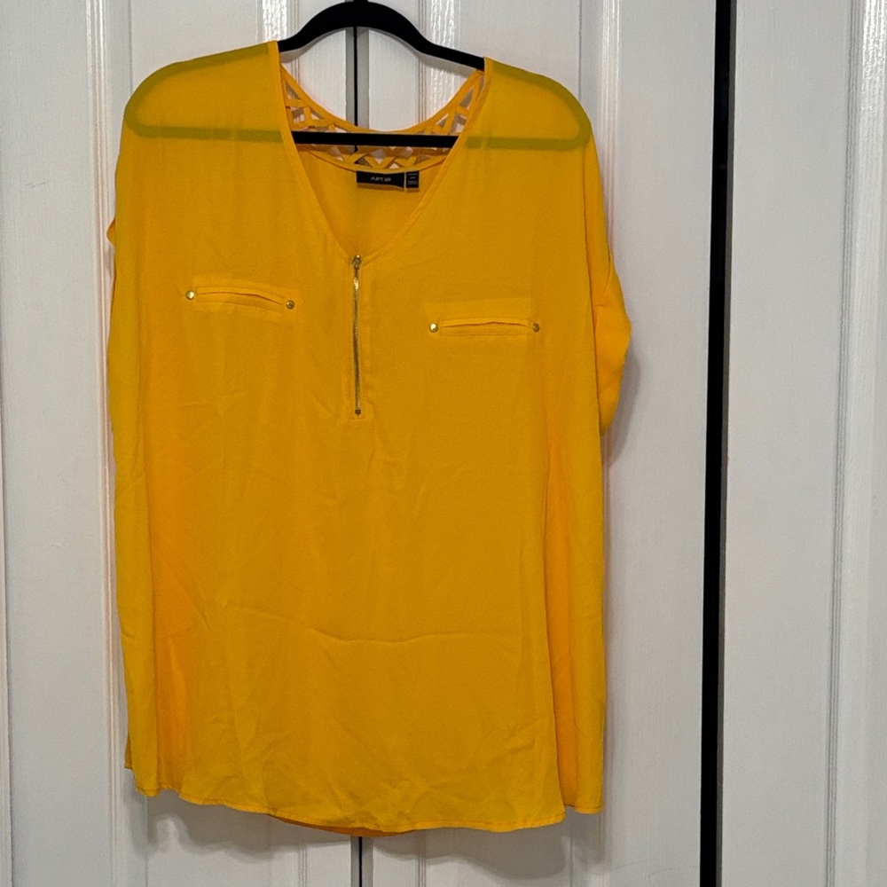 Apt. 9 Vibrant Yellow Blouse with Zipper Accent